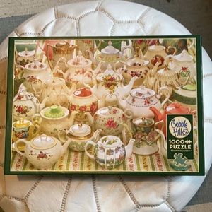Cobble Hill teapot puzzle 1000 pieces